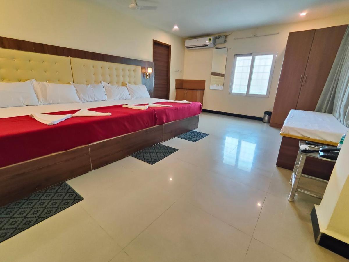 Hotel Comfort Kanchipuram Eksteriør billede